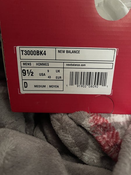 Adult Size 9.5 (Women's 10.5) New Balance Shoes