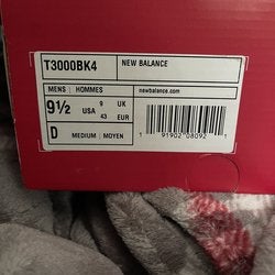 Adult Size 9.5 (Women's 10.5) New Balance Shoes