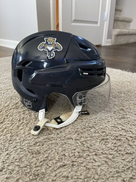 Florida Panthers Pro Stock Used Medium Bauer Pro Stock Re-Akt Helmet