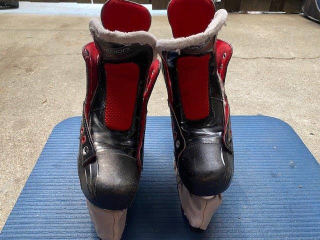 Senior Used Bauer Vapor X500 Hockey Skates Size 8