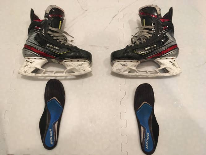 Used Senior Bauer Vapor 2X Pro Hockey Skates Regular Width Size 8