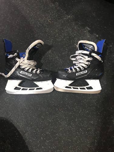 Junior Bauer Regular Width  Size 2 MS1 Hockey Skates