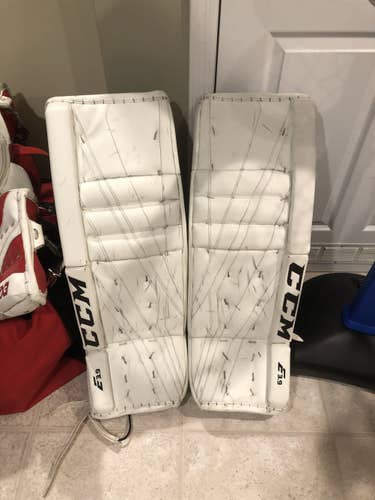 White Used Senior 33" +1 CCM Extreme Flex E3.9 Goalie Leg Pads