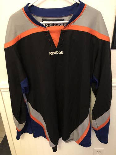 Used Reebok Blank New York Islands Old 3rd Jersey (Make An Offer)