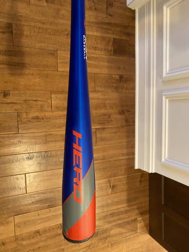 Used 2020 AXE Alloy Bat (-11) 15 oz 26"