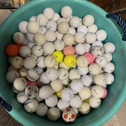 100 Assorted Golf Balls