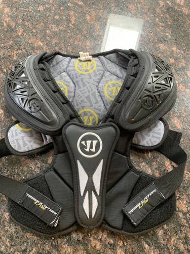 Warrior regulator lite shoulder pads