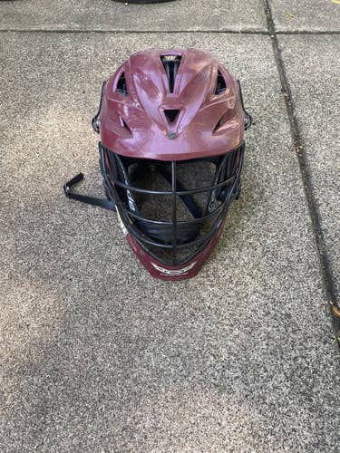 Adult Player's Cascade R Helmet