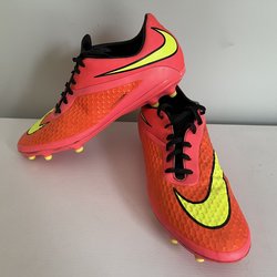 Nike Hypervenoms Soccer Cleats - Great Condition