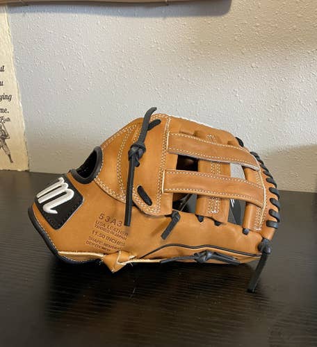 (New) 11.75” H-Web Marucci Capitol Series Infield Baseball Glove
