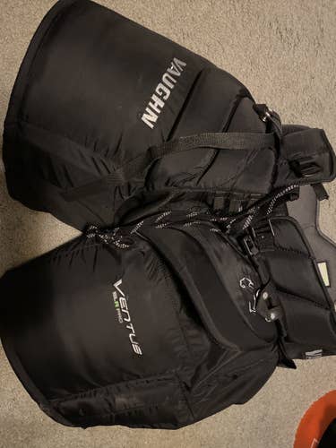Black Used Large Vaughn Ventus SLR Pro Hockey Goalie Pants
