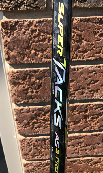 New Intermediate CCM Right Handed Super Tacks AS3 Pro Hockey Stick Mid Pattern Pro Stock