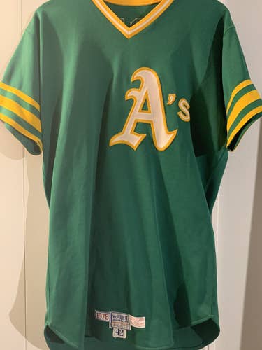 Official uniform- Bill North Oakland A’s -1978