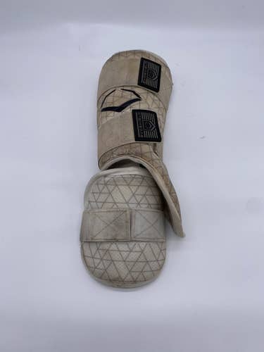 Lefty Used Senior EvoShield Shin Guard