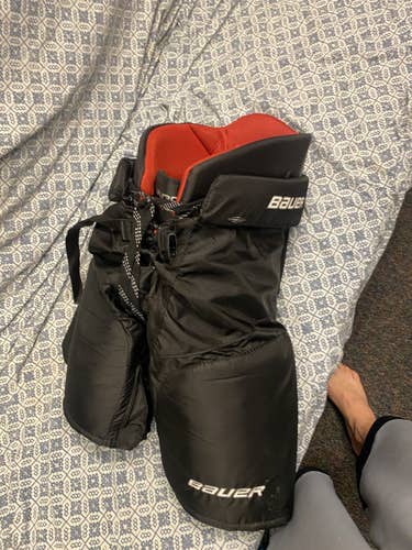 Black Junior Used XL Bauer Vapor X800 Hockey Pants