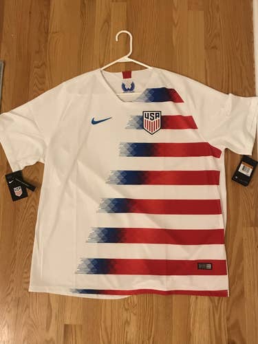 Men’s USA soccer jersey New With Tags XXL