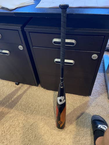 Kid Pitch (9YO-13YO) 2018 Alloy (-10) 21 oz 31" Voodoo Bat