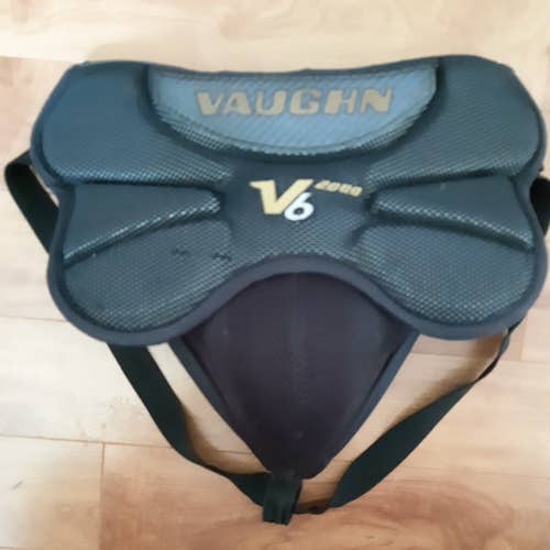 PRO Vaughn V6 Goalie Cup