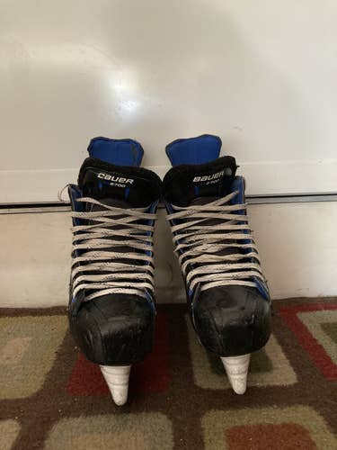 Bauer 8.5 Nexus N2700 Hockey Skates