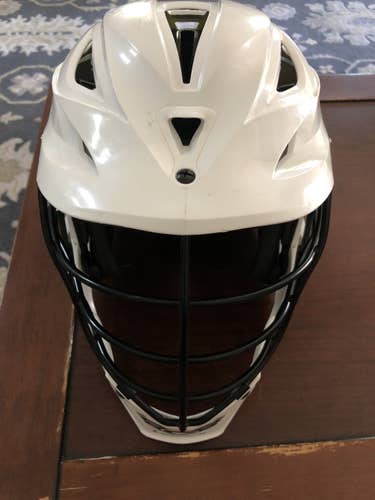 White Used Youth Player's Cascade R Helmet
