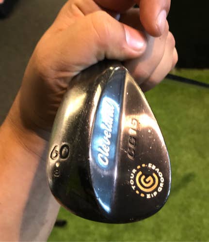 Cleveland Used Right Handed Men's Regular Flex 60 Degree Wedge