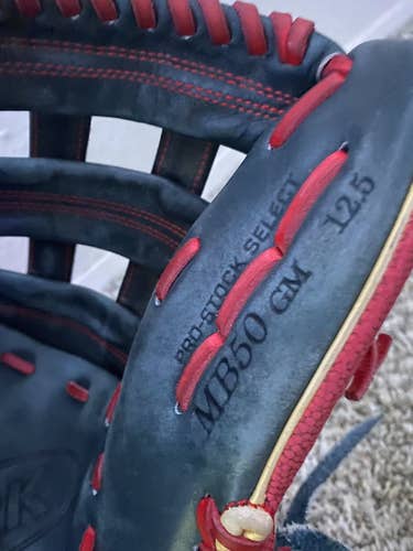 Used Wilson Left Handed A2K