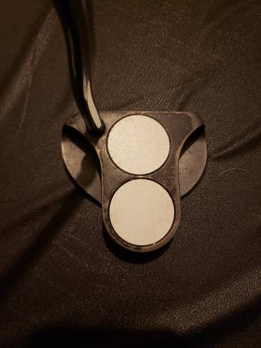 Used Men's Odyssey DFX Right Handed Mallet 2 Ball Putter 35"