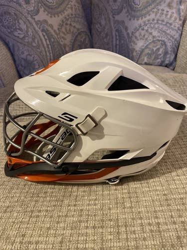 White Youth Player's Cascade S Helmet