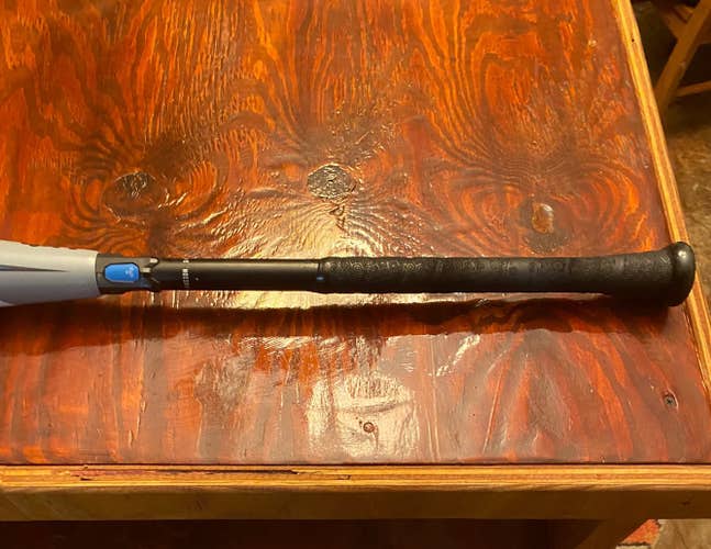 Kid Pitch (9YO-13YO) 2019 Composite (-5) 26 oz 31" Voodoo Bat