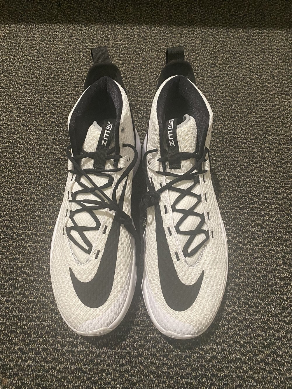 size 16 nike trainers