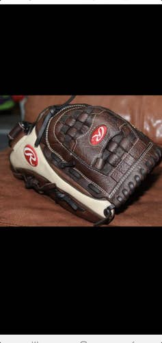 Brown Used High School/College Rawlings Right Hand Throw Outfield Baseball Glove 12.5"