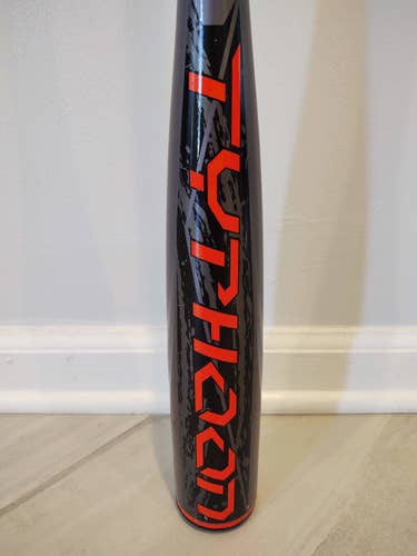 Easton Typhoon 28" (28/17) -11 drop 11 LK72 Baseball Bat 7046 AirCraft Alloy USSSA