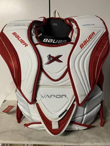 Used Medium Bauer  Vapor 1X Goalie Chest Protector