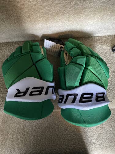 Green Bauer Vapor Gloves
