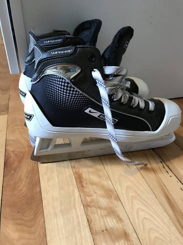 New Bauer Supreme one55 Hockey Goalie Skates Regular Width Size 5