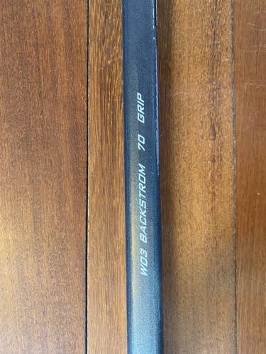 New Right Handed  Alpha DX3 Hockey Stick