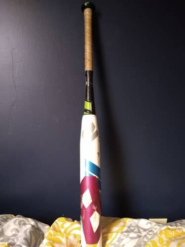 Used 2016 DeMarini Composite CF8 Bat (-11) 17 oz 28"