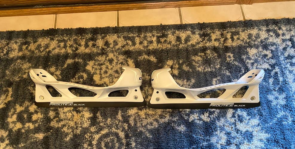 CCM AS1 Hockey Goalie Skate Cowling & Steel