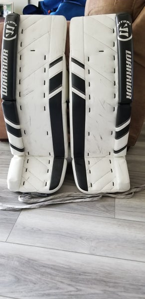 Used 32+1 warrior g3 leg pads
