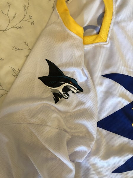 San Jose Sharks wear Golden State Warriors inspired jerseys for