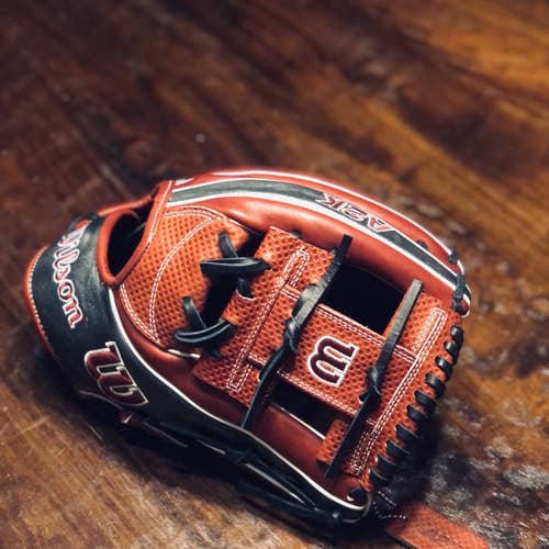 NWOT ‘22 A2K SC1787 11.75" - Spin Control - Brick Red/Gunmetal Accents - *Firm Price, No Trades*