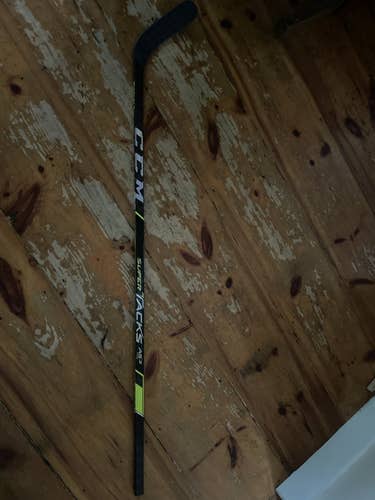 Senior Right Handed  Super Tacks AS3 Pro Hockey Stick