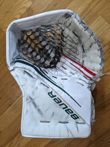Bauer Supreme 2X PRO Pro Stock Goalie Glove Minnesota Wild Mat Robson