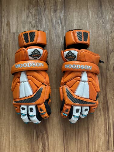 Used Brine Exodus 2 Lacrosse Gloves 13"