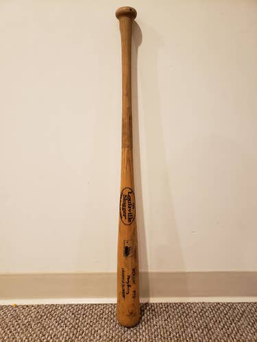 Used High School/College Louisville Slugger Wood 125 Genuine P72 Manny Ramirez Bat 32"