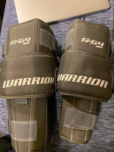 Warrior Ritual G4 knee guards- Senior