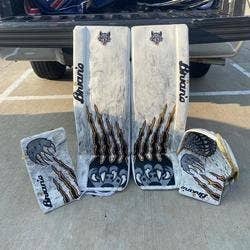 Garret Sparks Custom Chicago Wolves Set