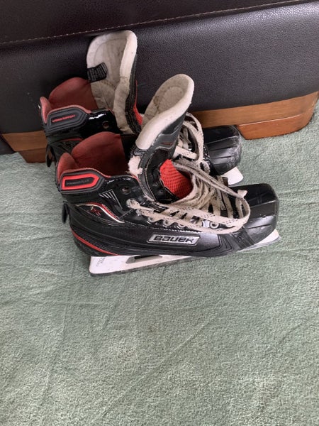 Used Bauer Size 9 D Vapor 2x pro Goalie Skates