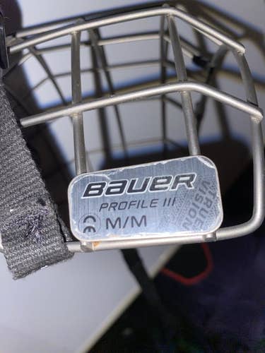 Bauer silver profile 2 cage size medium