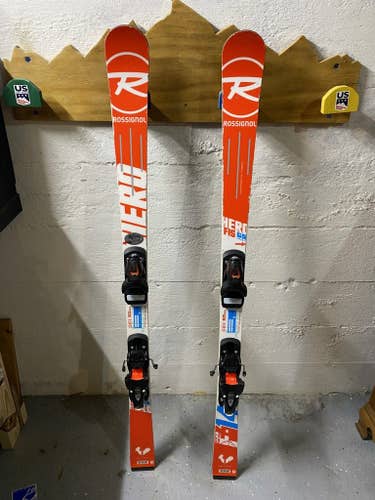 Used 2018 Rossignol Racing 135cm Hero FIS GS Pro Jr Skis With Look SPX 10 Bindings Max Din 10